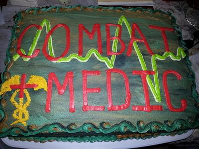 camouflage medic - Cake by Zelda Jauregui