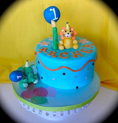Animal theme 1st birthday - Cake by Heidi