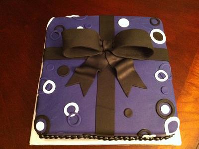 Fondant Gift Cake - Cake by Lanett