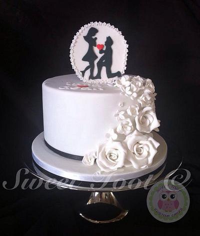 sillhouette engagement cake so romantic my first one x - Cake by christina