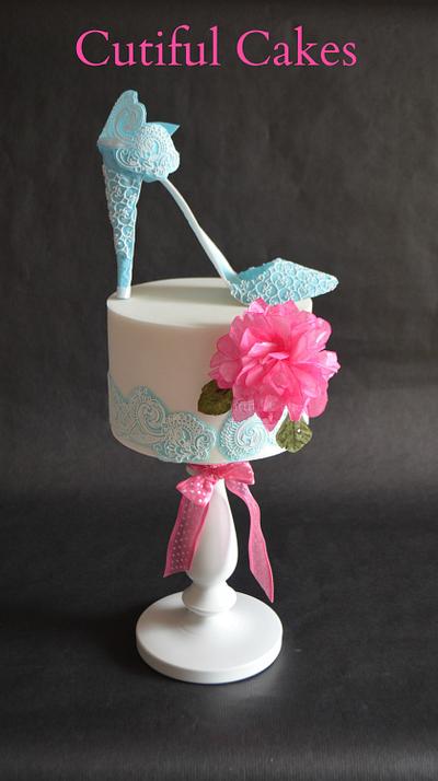 Wafer Paper Shoe and Peony - Cake by Sylvia Elba sugARTIST