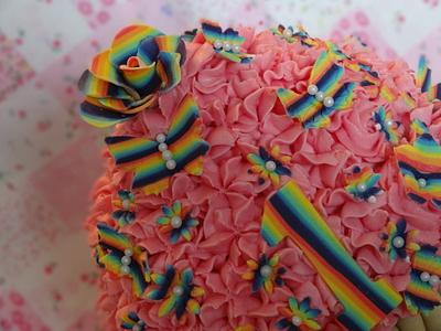 rainbow stripes  ;-)  - Cake by mimiscakehaven