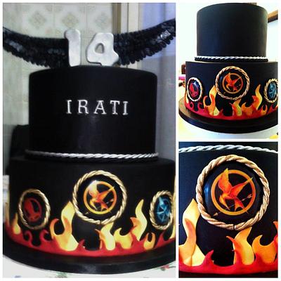The hunger games - Cake by Susana Ugarte