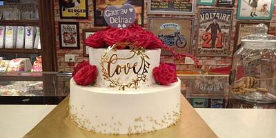 Cream based Engagement cake ..  - Cake by 81cbakery