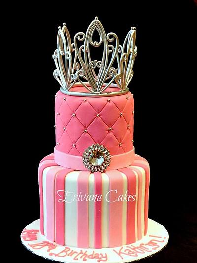  Princess Cake with Edible Tiara - Cake by erivana