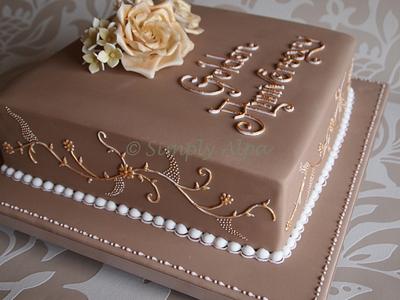 Golden Anniversary Cake with roses - Cake by Alpa Boll - Simply Alpa