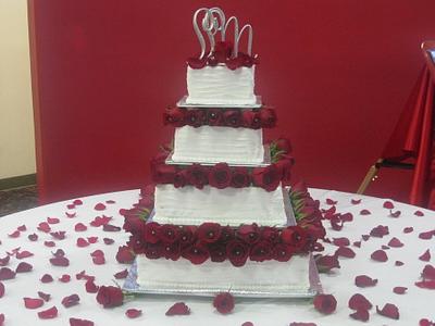 Roses wedding - Cake by Monsi Torres
