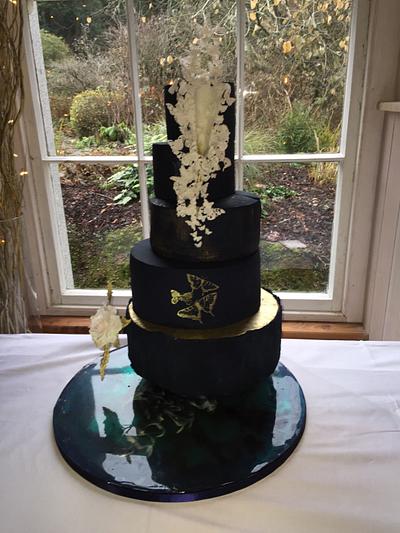 Navy Winter Wedding  - Cake by Alanscakestocraft