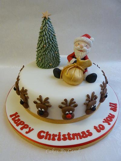 Santa and his reindeer Christmas cake - Cake by Carol