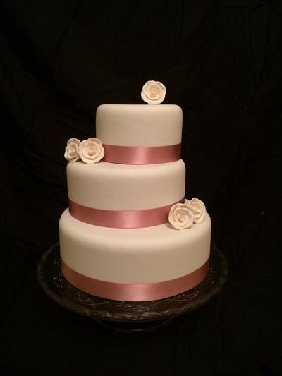 Wedding cake - Cake by Lisa Ryan