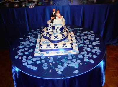 Wedding Cake - Royal Hearts - Cake by Dessert By Design (Krystle)