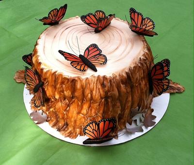 Butterflies! - Cake by Karen Seeley