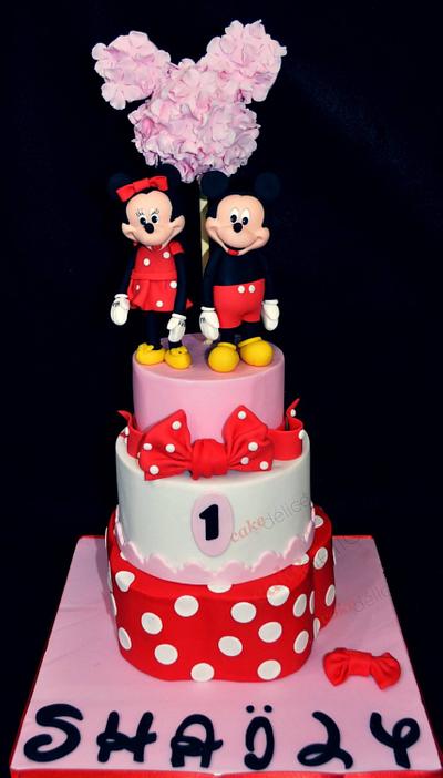 Mickey and minnie cake  - Cake by Laetitia