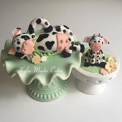 C is for Cow - Cake by Kylie Marks
