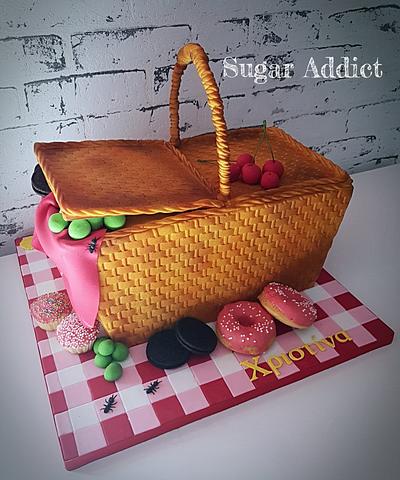 picnic basket - Cake by Sugar Addict by Alexandra Alifakioti