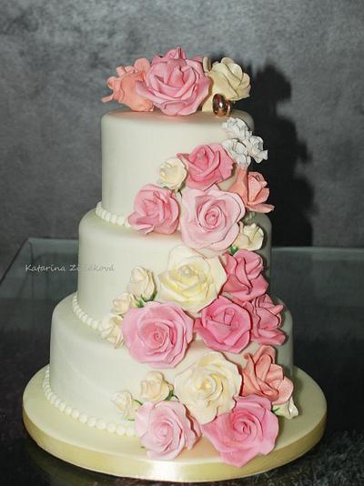 roses - Cake by katarina139