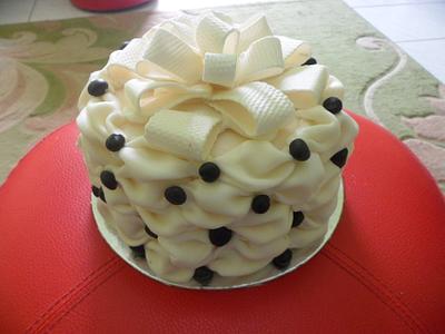 Bridal Shower Cake - Cake by JudeCreations