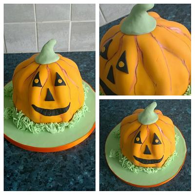 Halloween Pumpkin Cake - Cake by Beckie Hall