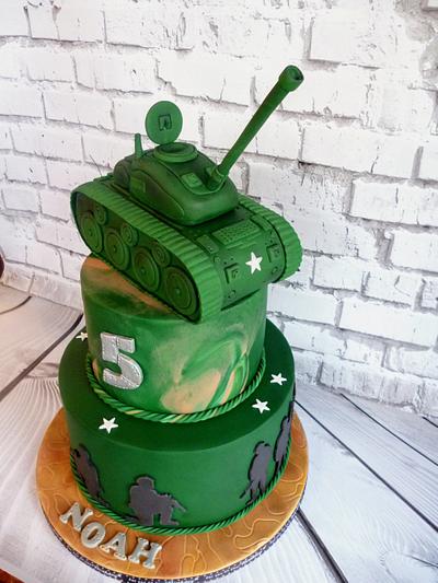 Army tank for Noah - Cake by Hilz