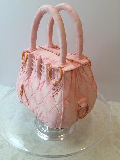 Pink handbag - Cake by Elaine - Ginger Cat Cakery 