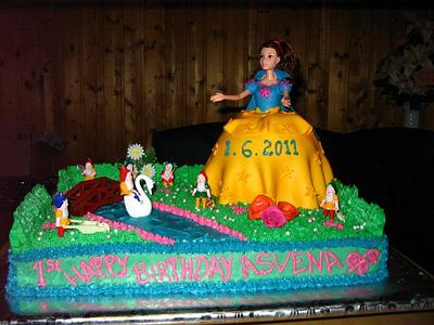 Snow white Birthday Cake - Cake by Mary Yogeswaran