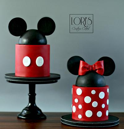 Mickey Minnie Gender Reveal - Cake by Lori Mahoney (Lori's Custom Cakes) 