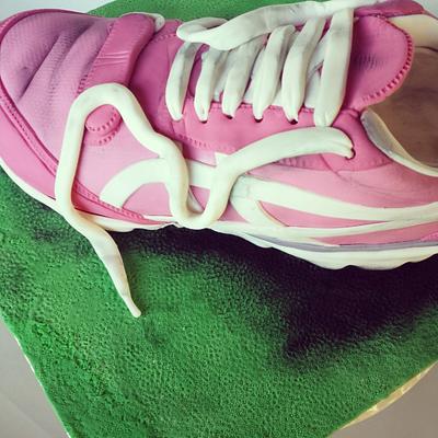Running Shoe cake - Cake by The cake shop at highland reserve