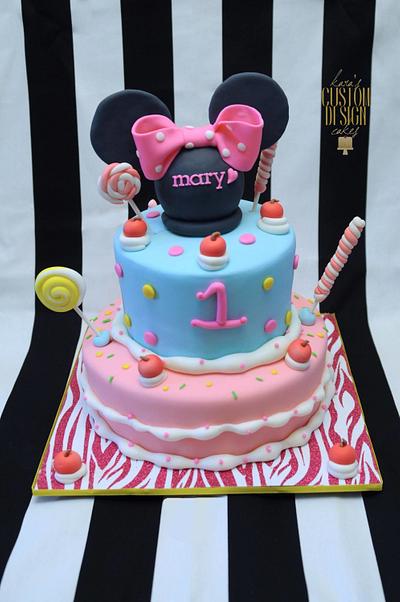 Minnie Mouse Cake - Cake by Kara's Custom Design Cakes
