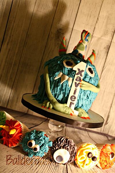 Little Monsters - Cake by Ballderdash & Bunting