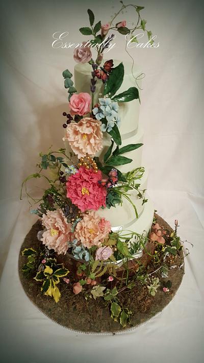 Enchanted Woodland - Cake by Essentially Cakes