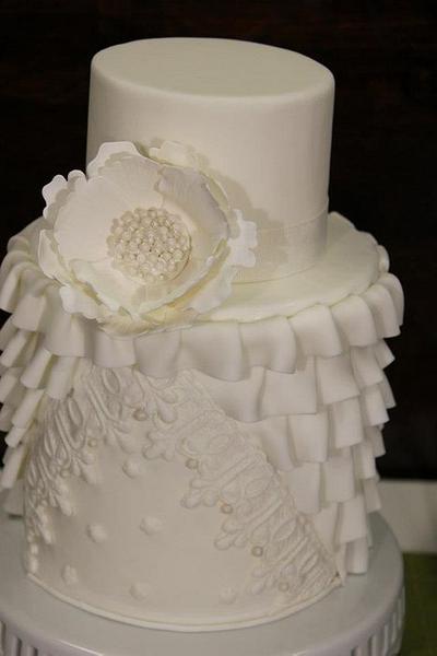 Ruffled Wedding Cake - Cake by MelinArt