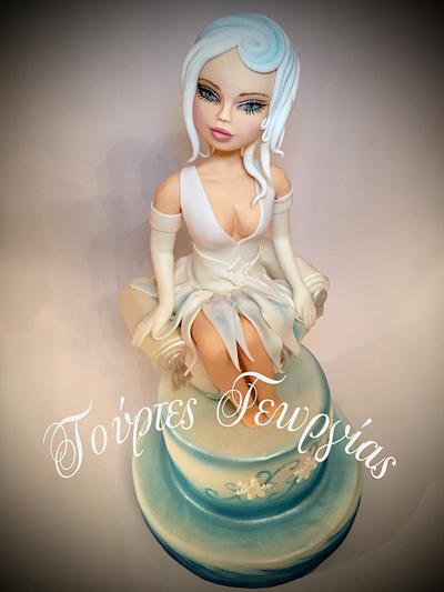 winter lady... - Cake by Georgia Ampelakiotou