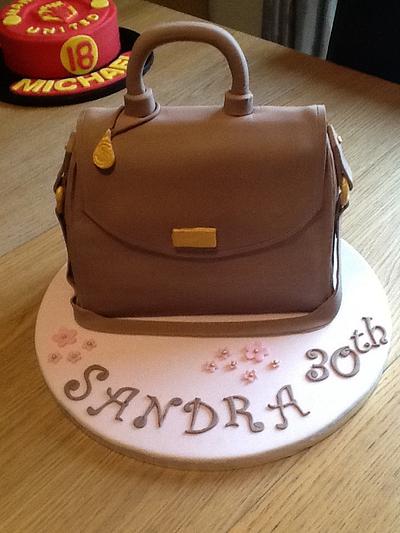 Handbag cake - Cake by Lisa Ryan