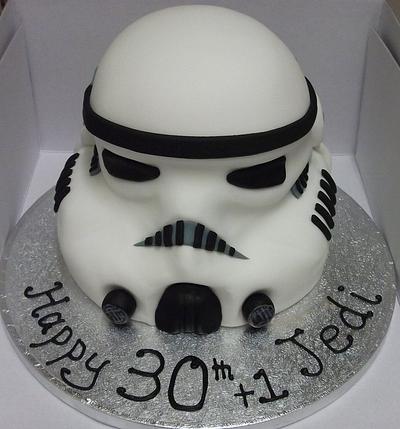 Stormtrooper with matching Cupcakes - Cake by muffintops