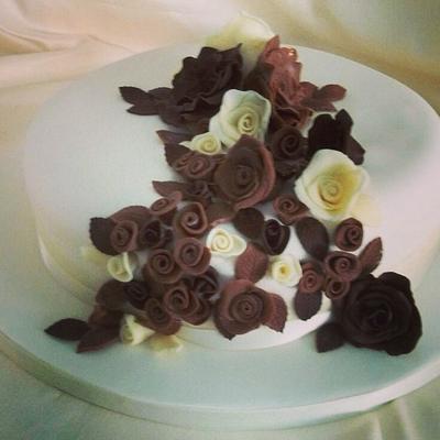 Chocolate Roses - Cake by Emma's Cakes - Cakes for all occasions