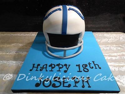 American football helmet. - Cake by Dinkylicious Cakes