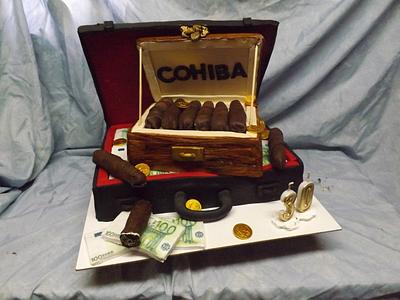 Cohiba & money - Cake by Katarina