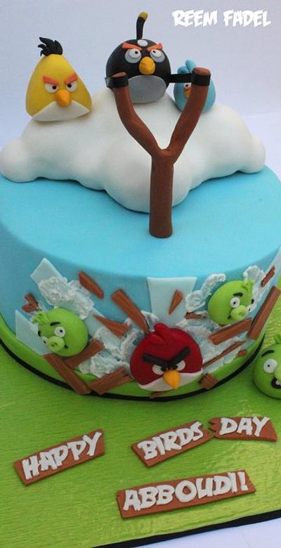 Angry birds, in action - Cake by ReemFadelCakes