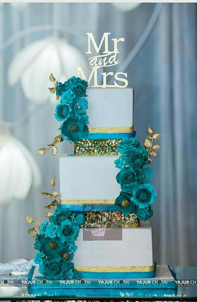 Shades of turquoise! - Cake by sophia haniff