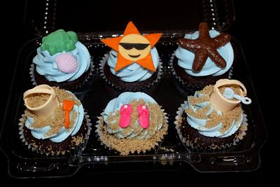 Beach cupcakes - Cake by Jewell Coleman