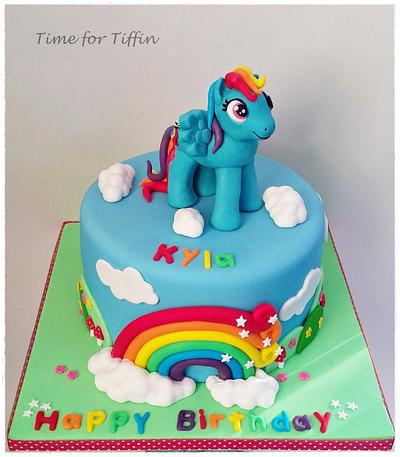 Rainbow Dash - Cake by Time for Tiffin 