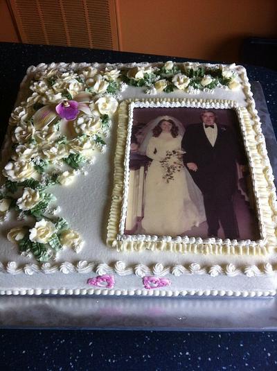 40th Wedding Anniversary - Cake by Bonnie Carmine