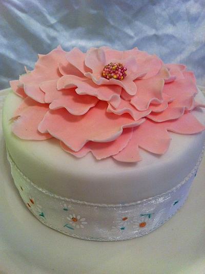 Flower Cake - Cake by The Buttercup Kitchen