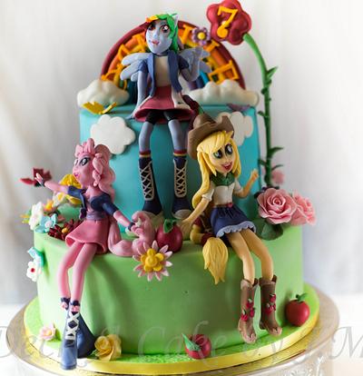My Little Pony's Equestrian Girls - Cake by DeckaCakebyJM