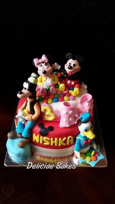 Mickey Mouse Club Members - Cake by Deliciae Bakes 