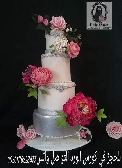 Wedding cake  - Cake by Meshmesha