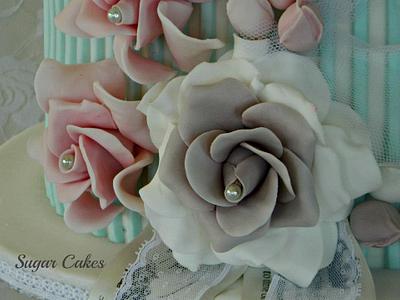 Birds of a Feather.... - Cake by Sugar Cakes 