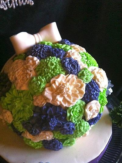 Flower Power - Cake by Heidi