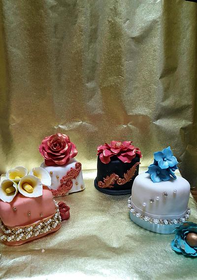 My pretty mini cakes  - Cake by Shorna's Cake Corner