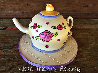Teapot Cake - Cake by Clara Marie's Bakery